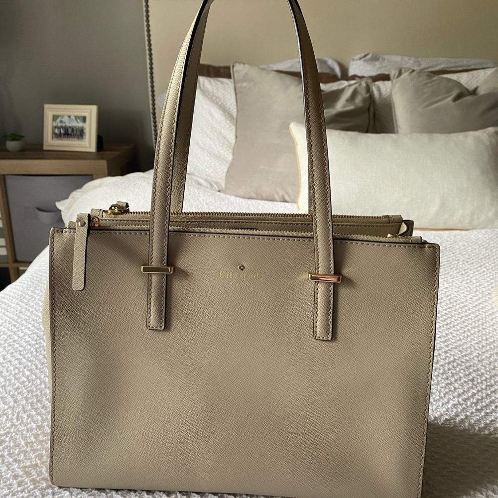 Nude Kate Spade bag